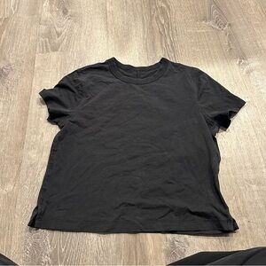 Black lululemon xsmall short sleeve tshirt cotton